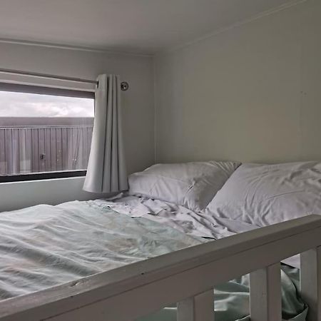 Trailer Home With Stunning View Brighton Bagian luar foto